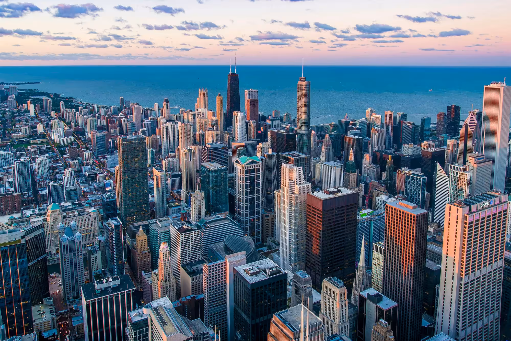 Chicago, Illinois skyline along the Chicago River